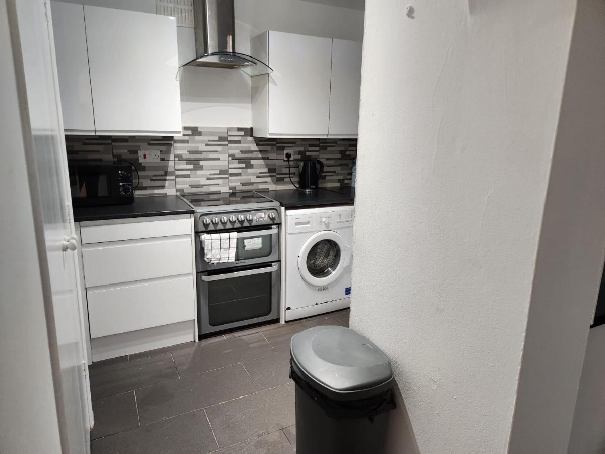 Apartment 1 Bedroom Service With Netflix